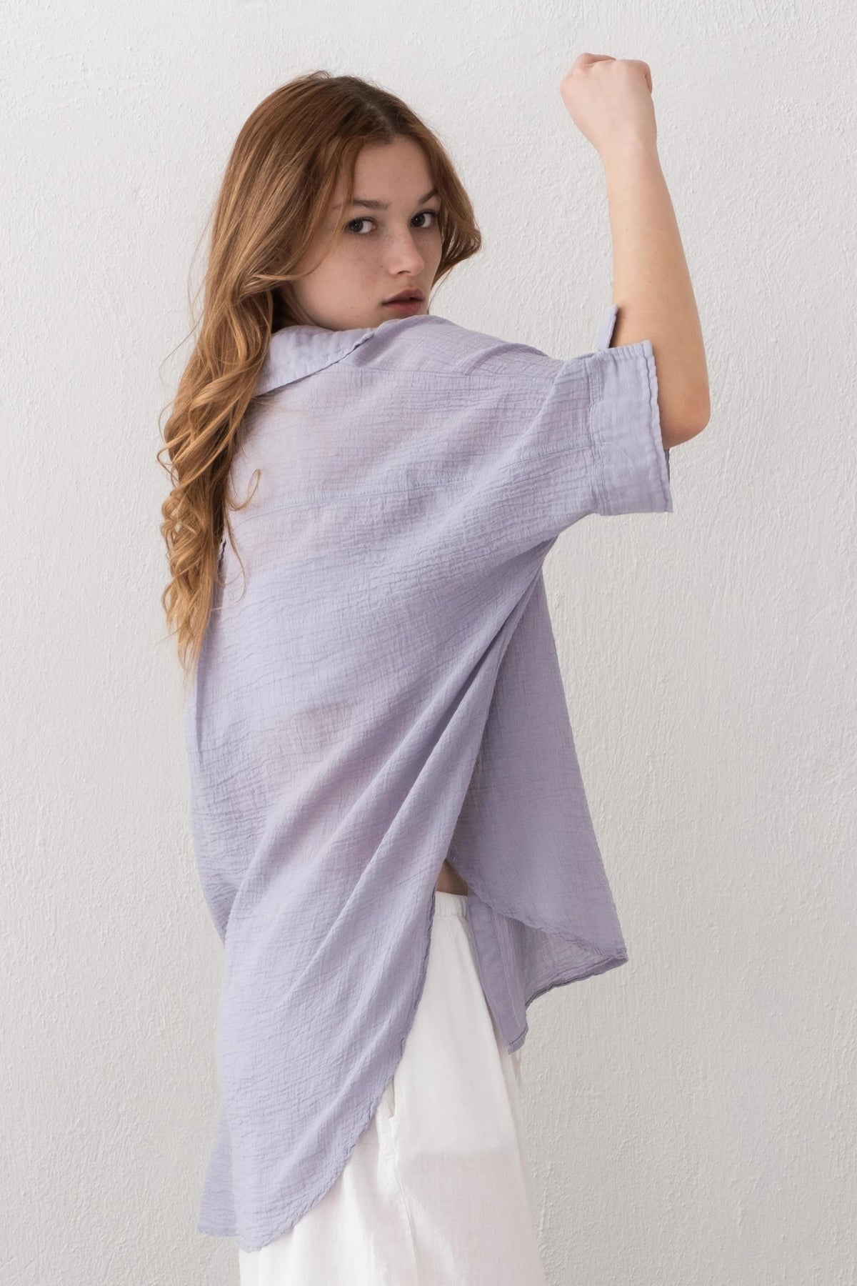 Lilac Cropped Linen Shirt Front View — Sustainable Summer Top by Vleyn