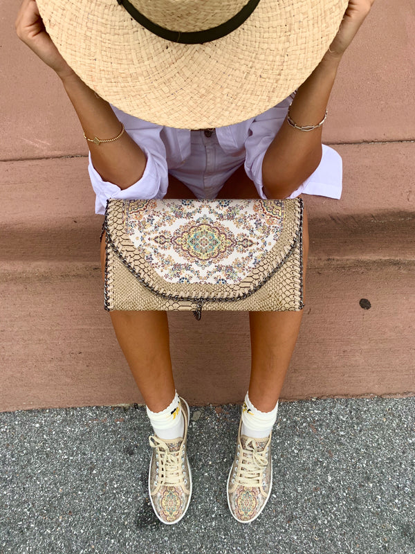 Beige Elia Clutch - Vleyn