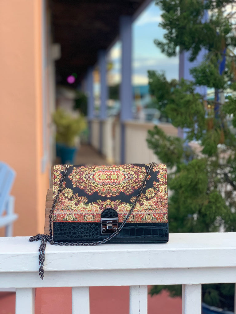 Black Irem Crossbody Bag - Vleyn