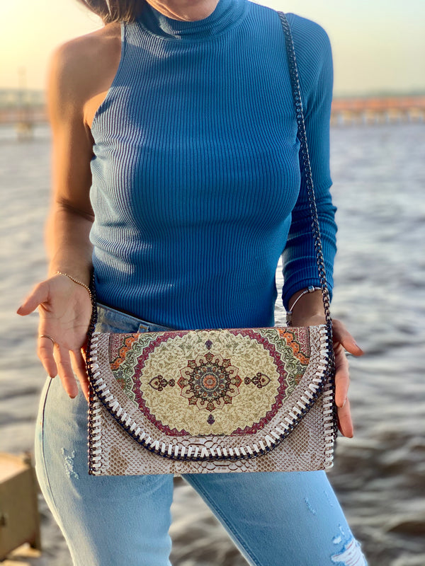 Rose Gold Elia Clutch - Vleyn